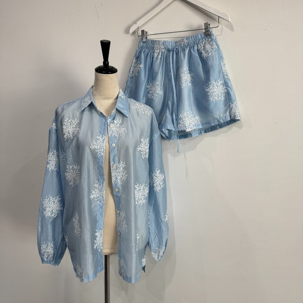 Commense Semi-Sheer Plant Embroidery Casual Shorts Set NWT, Size M - Picture 11 of 17